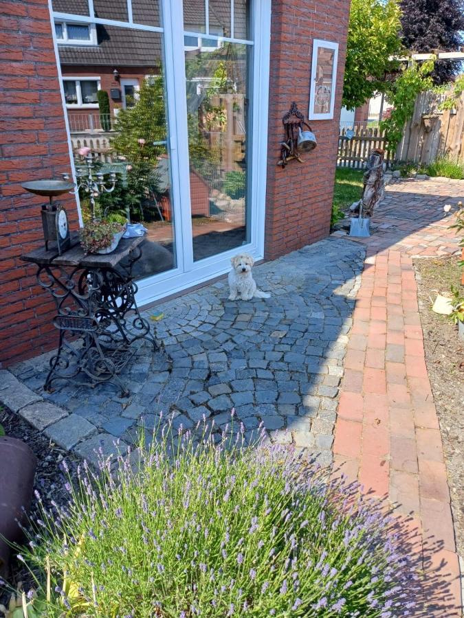 Lotta'S Ferienhaeuschen Lejlighed Emden Eksteriør billede